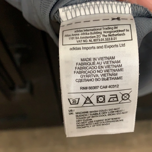 {Adidas}Mens XL Gray Golf Shirt - Picture 5 of 6